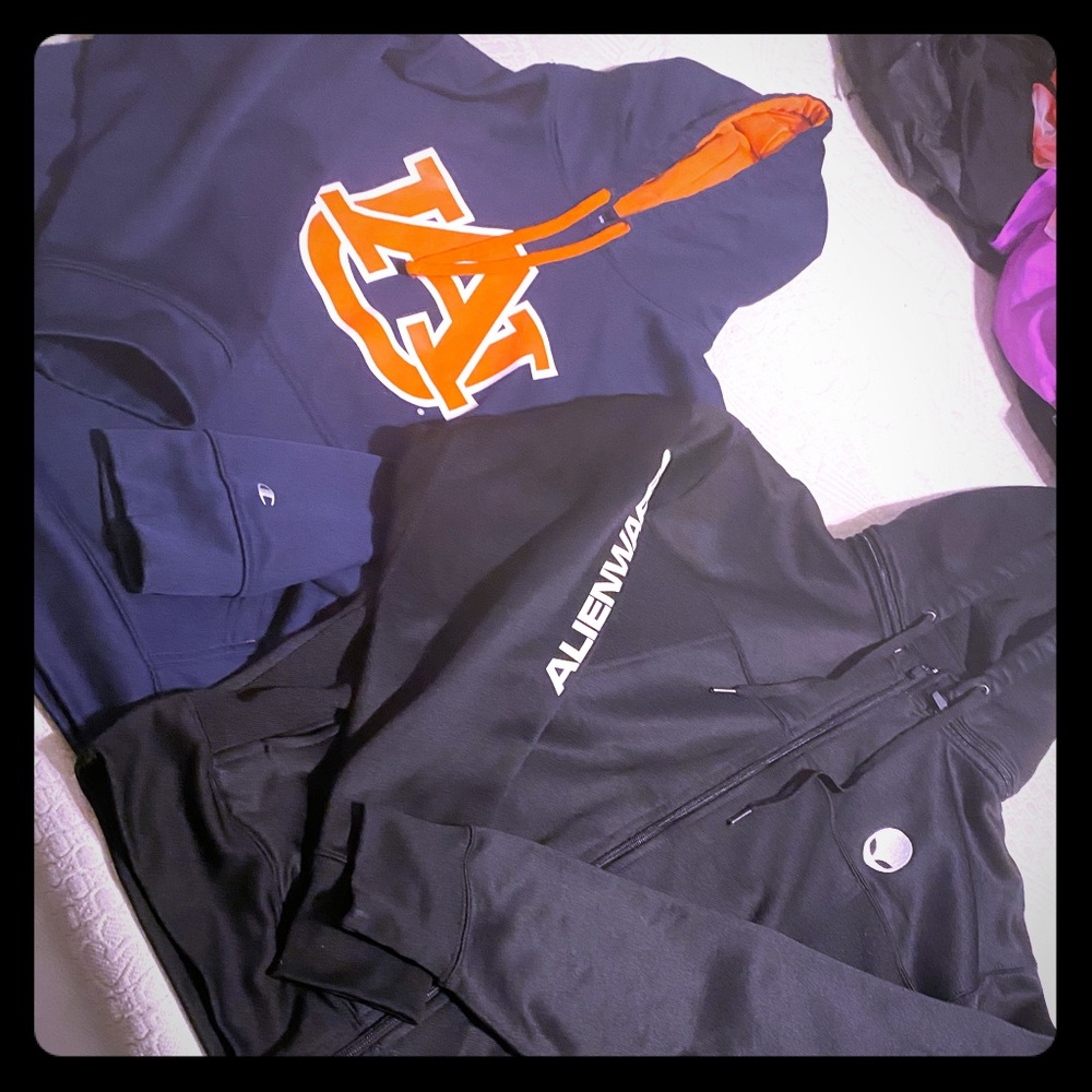Jackets (lot of 2)